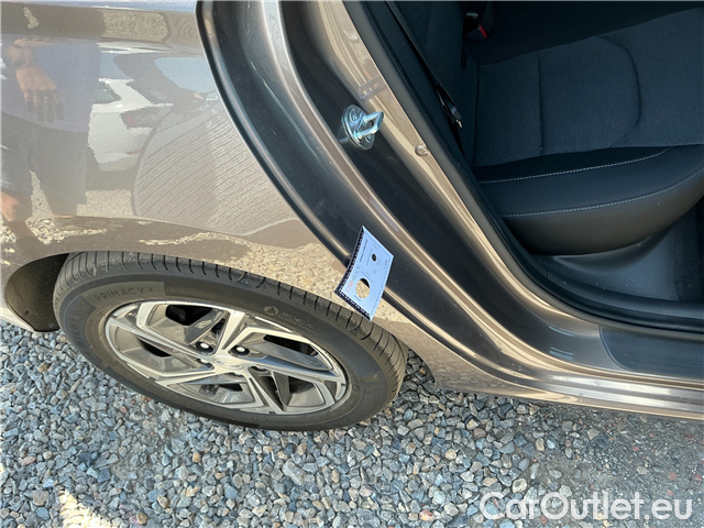  Hyundai  i30  kom.1.5T-GDI Family Smart #6