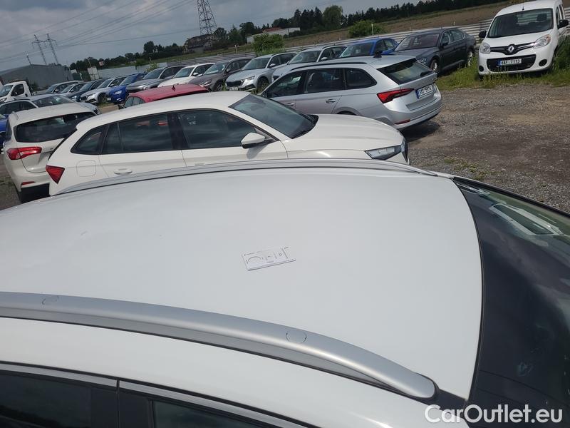  Hyundai  i30  (PD)(01.2017  ->)  kom.1.5T-GDI Smart 5d #23
