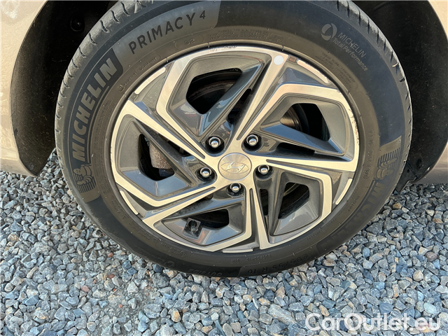  Hyundai  i30  kom.1.5T-GDI Family Smart #7