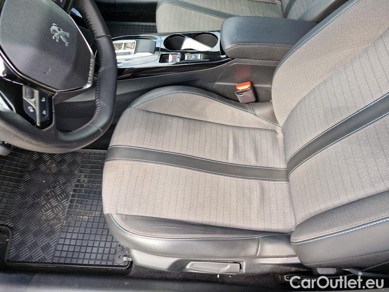  Peugeot  208  (P2) (2019)  1.2 100 Allure SS AT #15