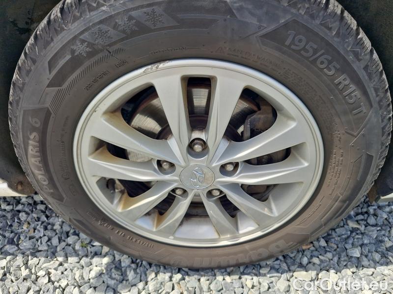  Hyundai  i30   cw (PD)(2017->)  1.5i CVVT Comfort kombi 5d #17