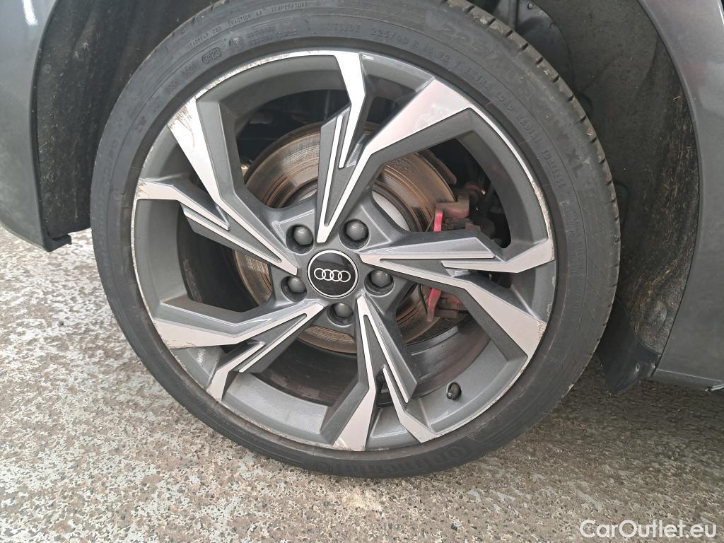  Audi  A3 AUDI  Sportback / 2020 / 5P / Berline 45 TFSI e 245 S Tronic Competition #13