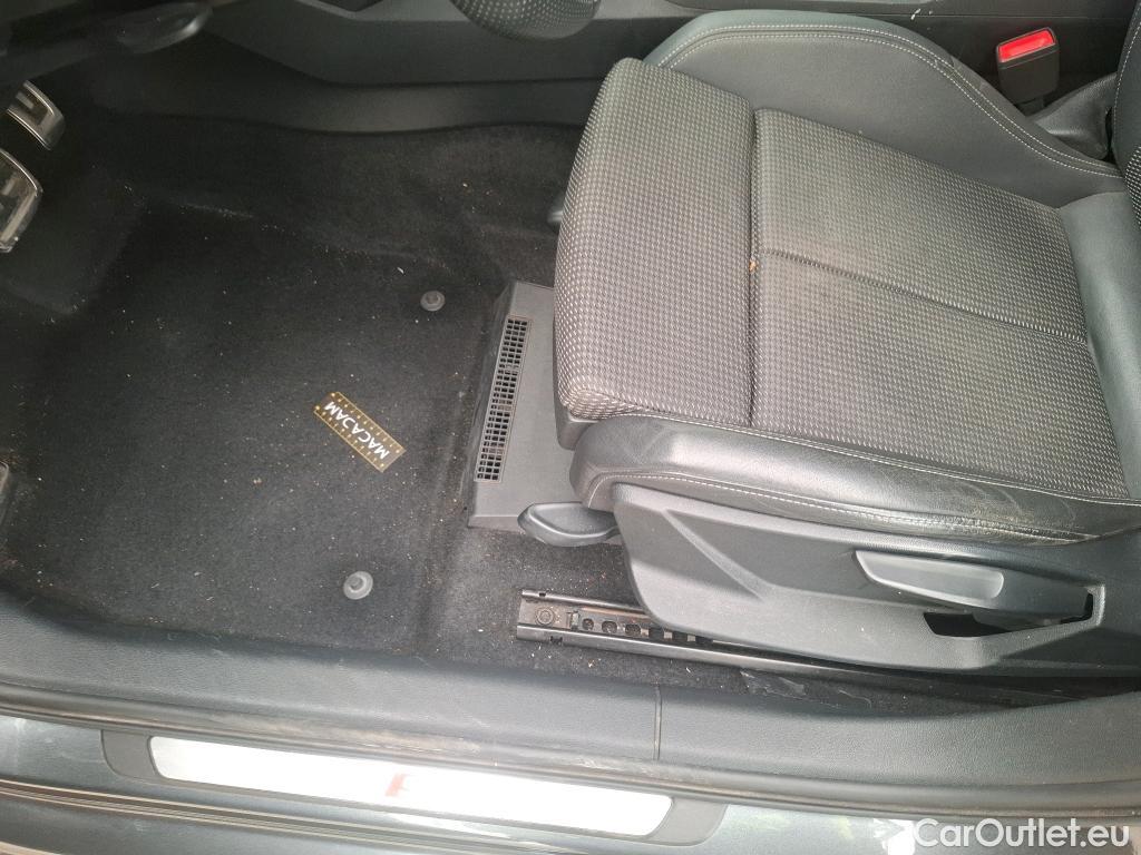  Audi  A3 AUDI  Sportback / 2020 / 5P / Berline 35 TFSI 150 MHEV S Tronic S Line #98