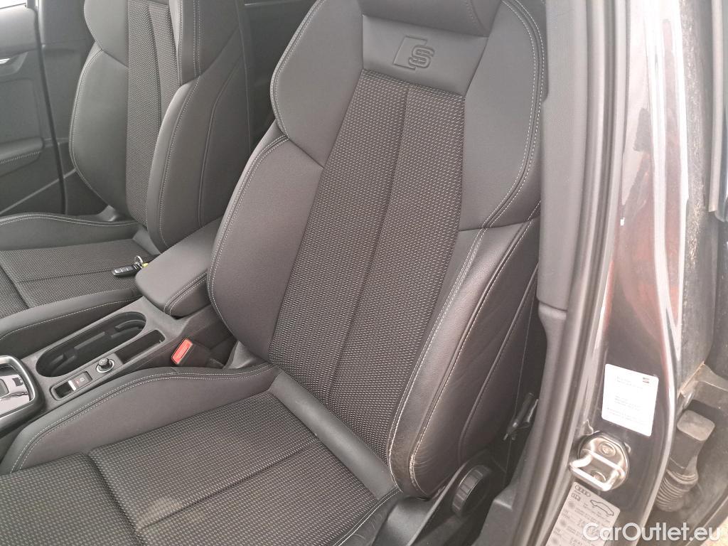  Audi  A3 AUDI  Sportback / 2020 / 5P / Berline 45 TFSI e 245 S Tronic Competition #44