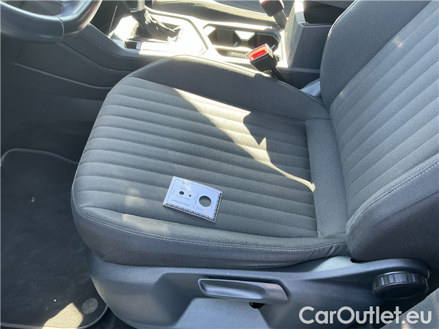  Volkswagen  Tiguan Tig.All.1.5 TSI 110 Life AT 5d #9