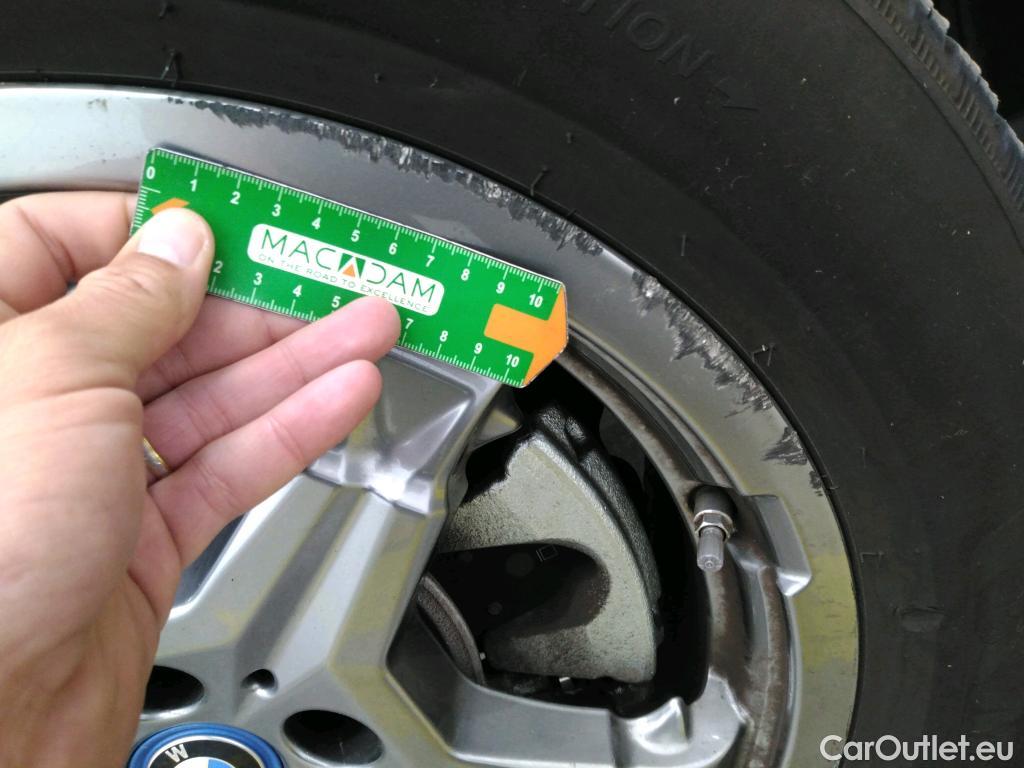  Bmw  iX 1 Série iX1 30 xDrive xLine 64kWh BVA #6