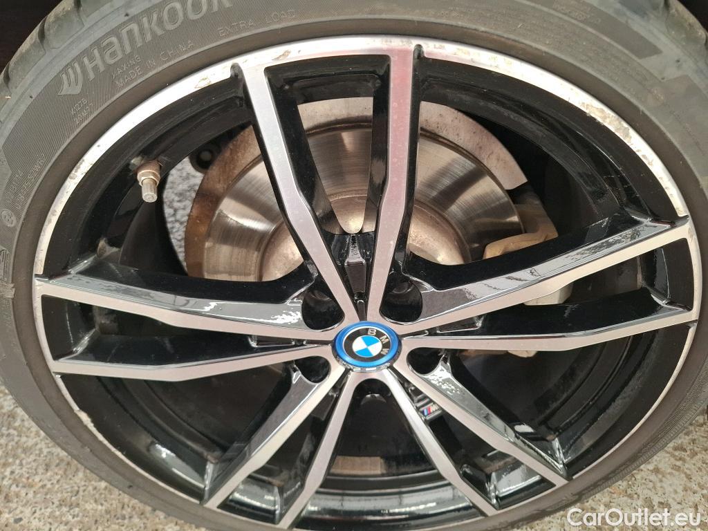  Bmw  Serie 3 BMW Série 3 Touring / 2022 / 5P / Break 320e 204ch M Sport BVA8 Hybride #8