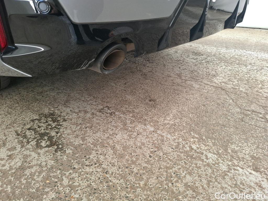  Bmw  Serie 3 BMW Série 3 Touring / 2022 / 5P / Break 320e 204ch M Sport BVA8 Hybride #26