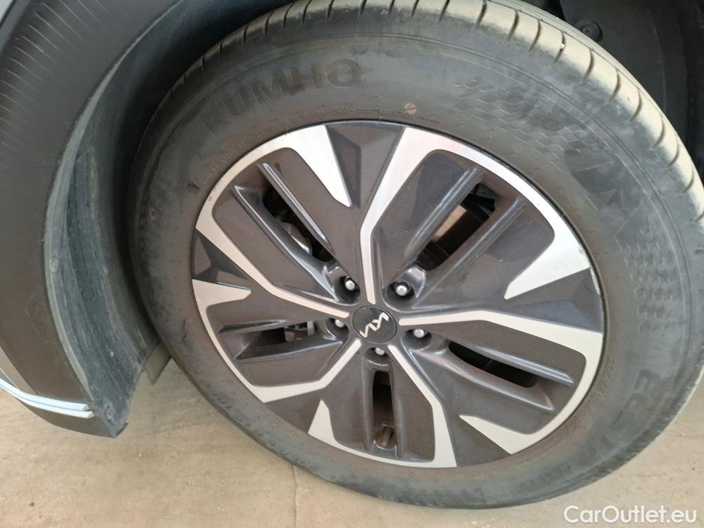  KIA  Ev6 KIA  / 2021 / 5P / SUV BEV 77.4 KWH AIR ACTIVE #19