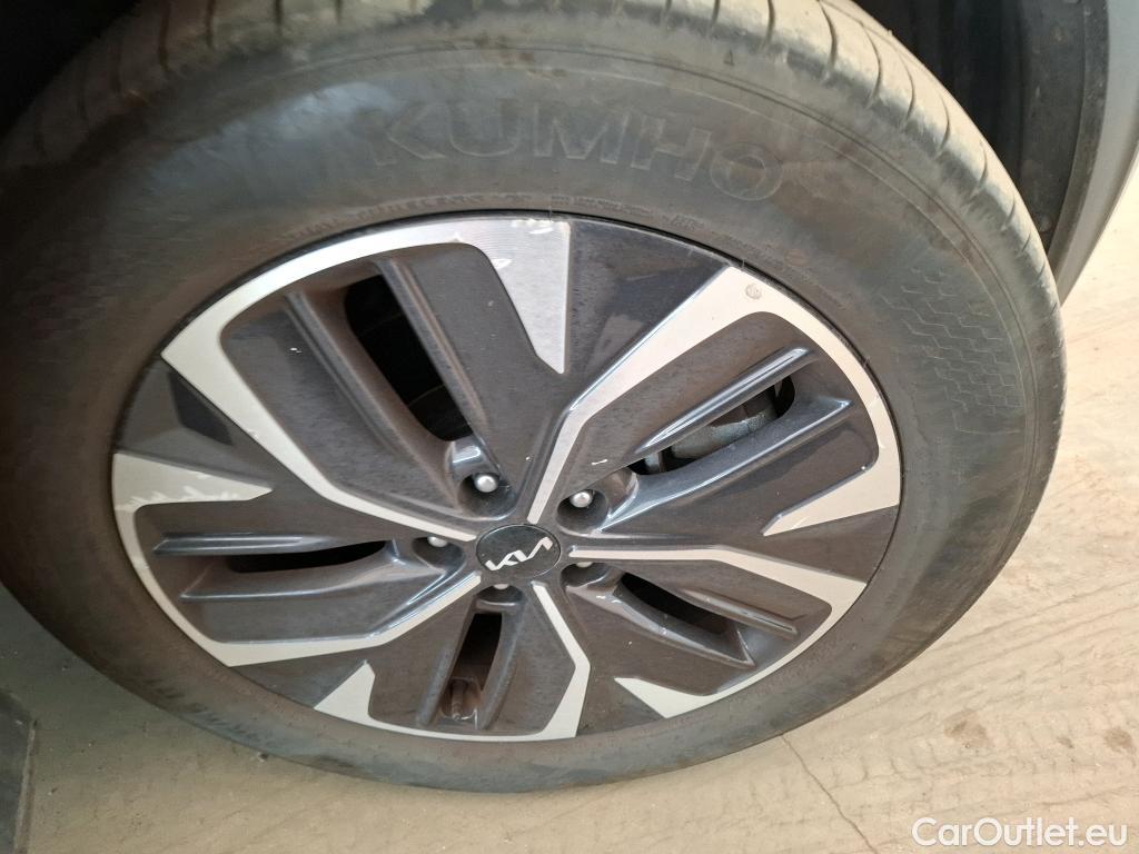  KIA  Ev6 KIA  / 2021 / 5P / SUV BEV 77.4 KWH AIR ACTIVE #27