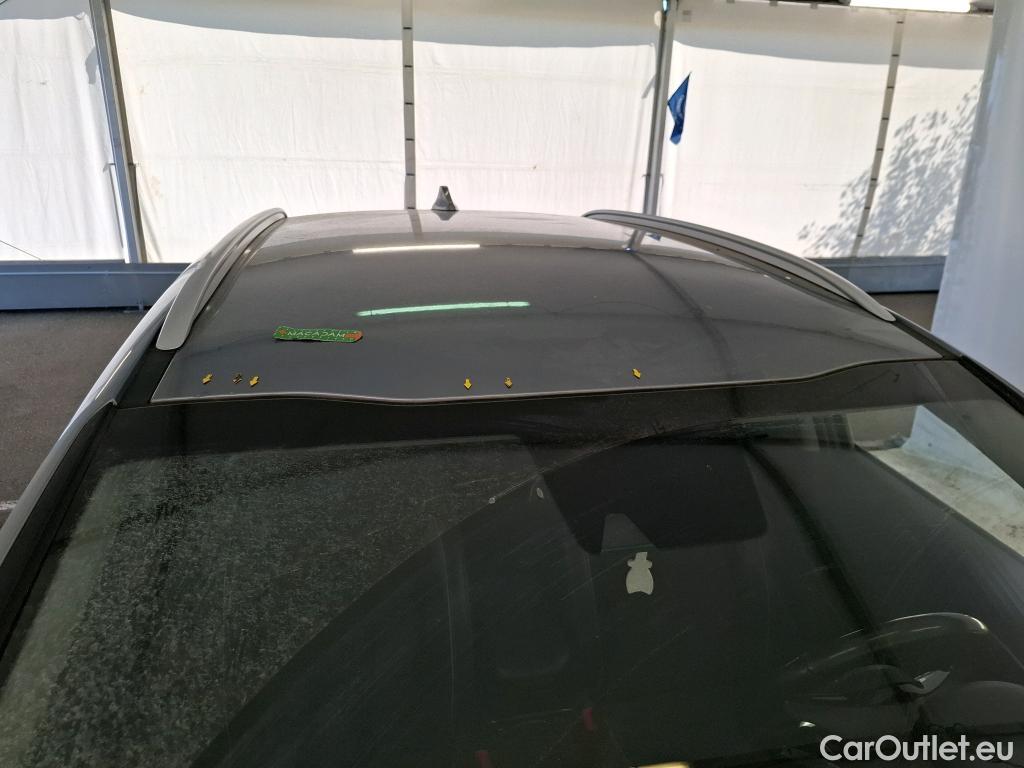  KIA  XCeed KIA  / 2019 / 5P / Crossover 1.6 GDI ISG ISG PHEV ACTIVE BUS DCT6 #5