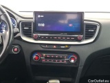  KIA  XCeed KIA  / 2019 / 5P / Crossover 1.6 GDI ISG ISG PHEV ACTIVE BUS DCT6 #10