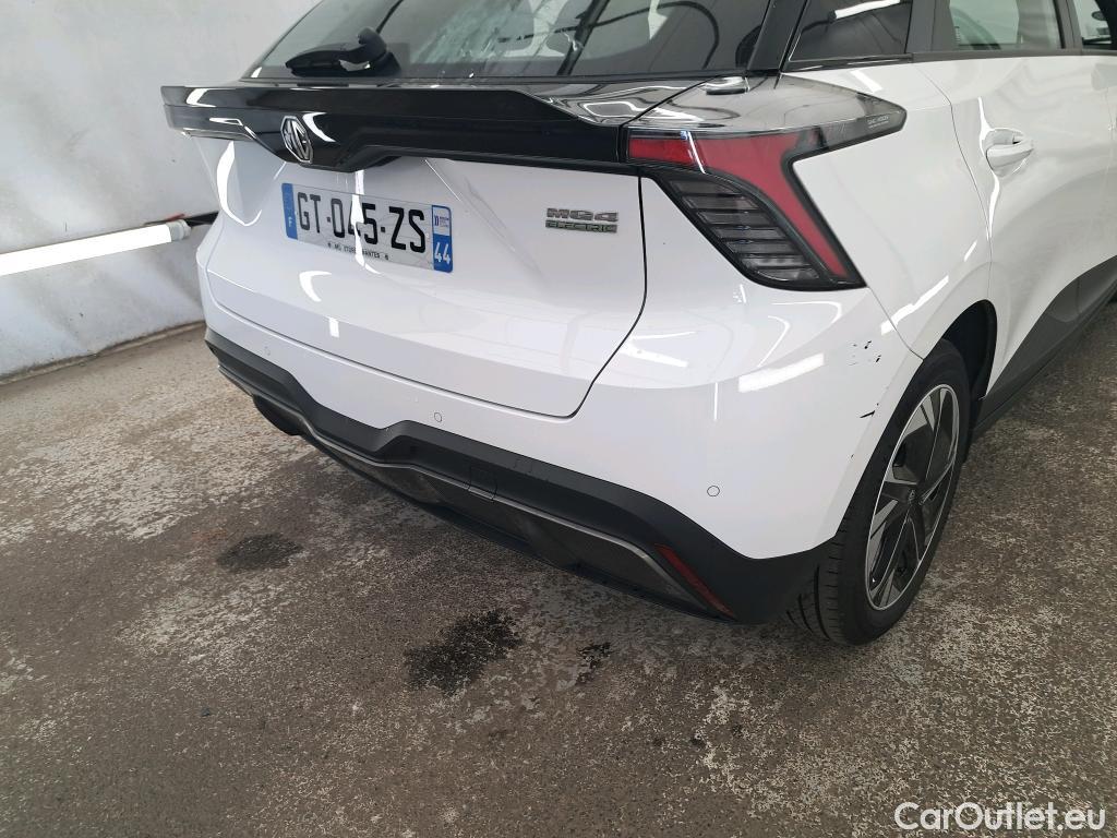  MG  4 MG MG / 2022 / 5P / Berline Standard 51kWh 125kW #23