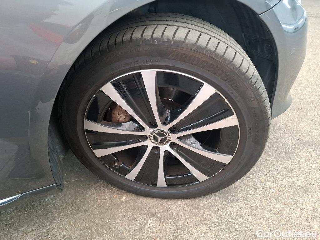  Mercedes  E-Klasse MERCEDES BENZ Classe E Break 5p Break E 300 de Avantgarde Line BA9 #12
