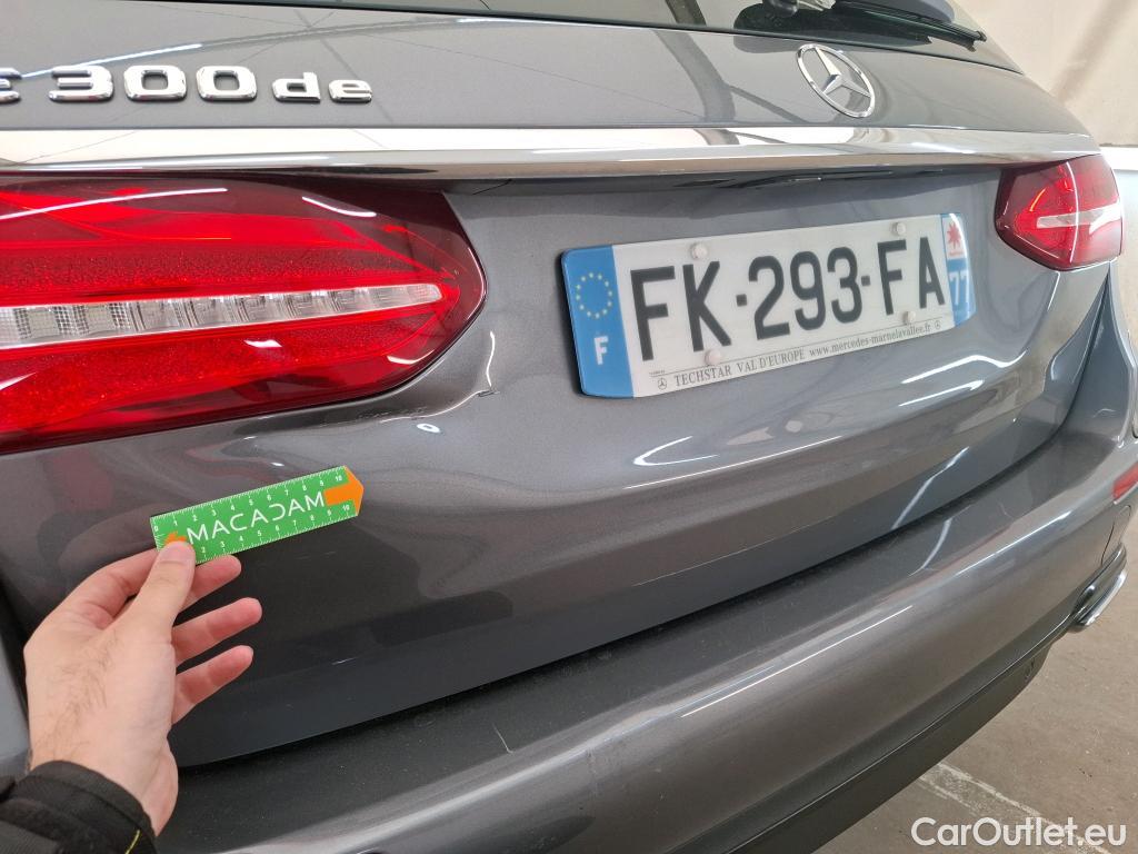  Mercedes  E-Klasse MERCEDES BENZ Classe E Break 5p Break E 300 de Avantgarde Line BA9 #1