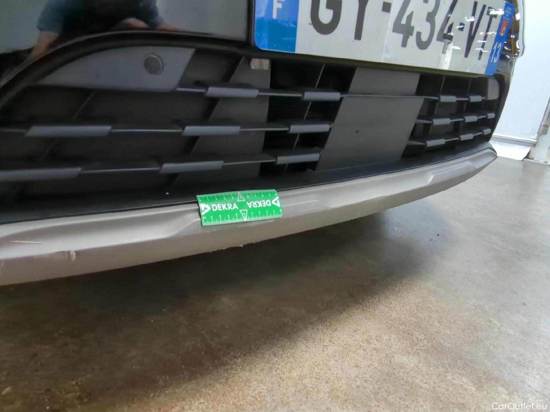  Renault  Arkana  Evolution 1.6 E-TECH Hybrid 145CV BVA6 6E #14
