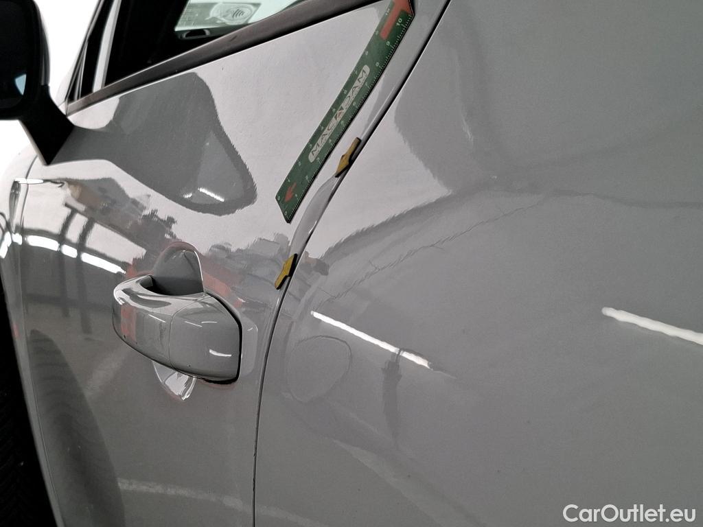  Renault  Clio  V Business 1.6 E-TECH Hybrid 140CV BVA6 E6d #15