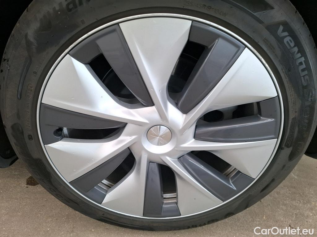  Tesla  Model Y TESLA  / 2021 / 5P / SUV RWD #16