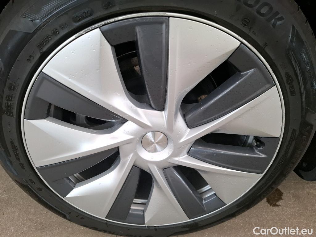  Tesla  Model Y TESLA  / 2021 / 5P / SUV RWD #21