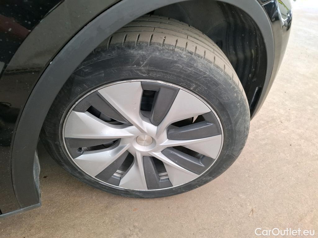  Tesla  Model Y TESLA  / 2021 / 5P / SUV RWD #21