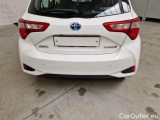  Toyota  Yaris TOYOTA  / 2017 / 5P / BERLINA 1.5 HYBRID BUSINESS #42