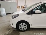  Toyota  Yaris TOYOTA  / 2017 / 5P / BERLINA 1.5 HYBRID BUSINESS #52