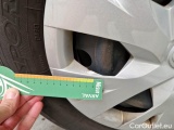  Toyota  Yaris TOYOTA  / 2017 / 5P / BERLINA 1.5 HYBRID BUSINESS #58