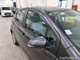  Toyota  Yaris TOYOTA  / 2017 / 5P / BERLINA 1.5 HYBRID BUSINESS #33