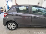  Toyota  Yaris TOYOTA  / 2017 / 5P / BERLINA 1.5 HYBRID BUSINESS #53