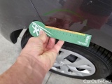  Toyota  Yaris TOYOTA  / 2017 / 5P / BERLINA 1.5 HYBRID BUSINESS #60