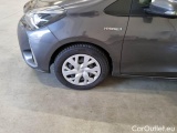  Toyota  Yaris TOYOTA  / 2017 / 5P / BERLINA 1.5 HYBRID BUSINESS #82