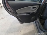  Toyota  Yaris TOYOTA  / 2017 / 5P / BERLINA 1.5 HYBRID BUSINESS #100