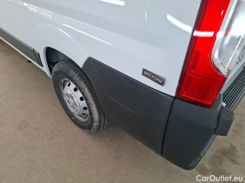  Fiat  Ducato FIAT  / 2014 / 4P / Fourgon tôlé 3.0 C H1 2.3 Multijet 120 Pack Pro Nav #24