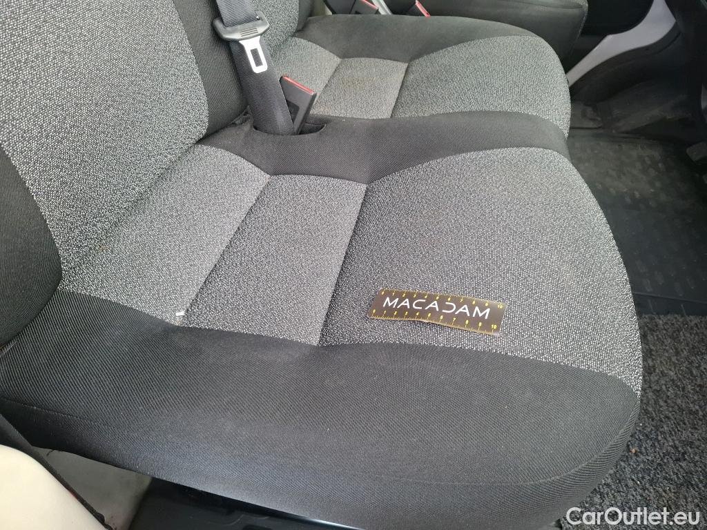  Fiat  Ducato FIAT  / 2014 / 4P / Fourgon tôlé 3.0 C H1 2.3 Multijet 120 Pack Pro Nav #28