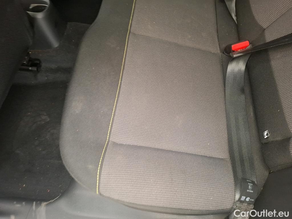  Citroen  C3  Shine 1.2 PureTech 110CV BVA6 6E #9