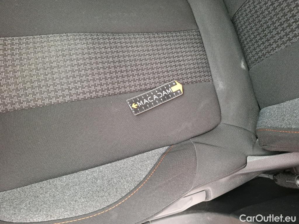  Peugeot  3008  II Active Pack 1.5 HDi 130CV BVA8 E6d #5