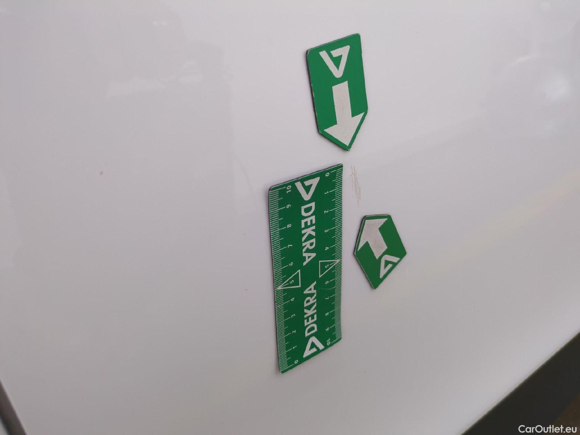  Toyota  Yaris Cross TOYOTA  Hybride / 2021 / 5P / SUV 1.5 HYBRID 116H DYNAMIC BUSINESS BEYOND #18