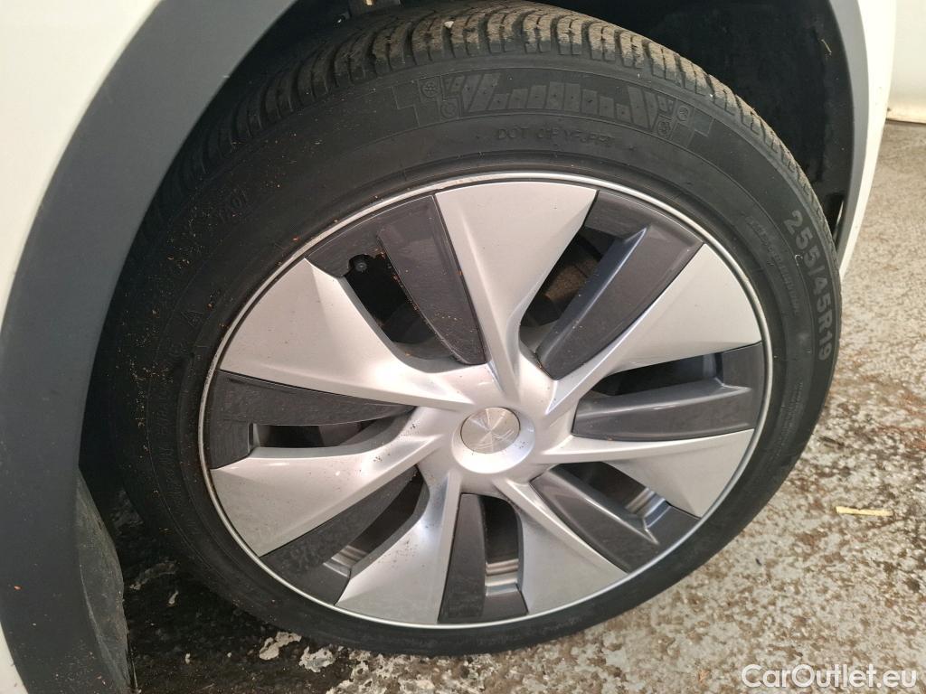  Tesla  Model Y TESLA  / 2020 / 5P / SUV Long Range Dual Motor AWD #16