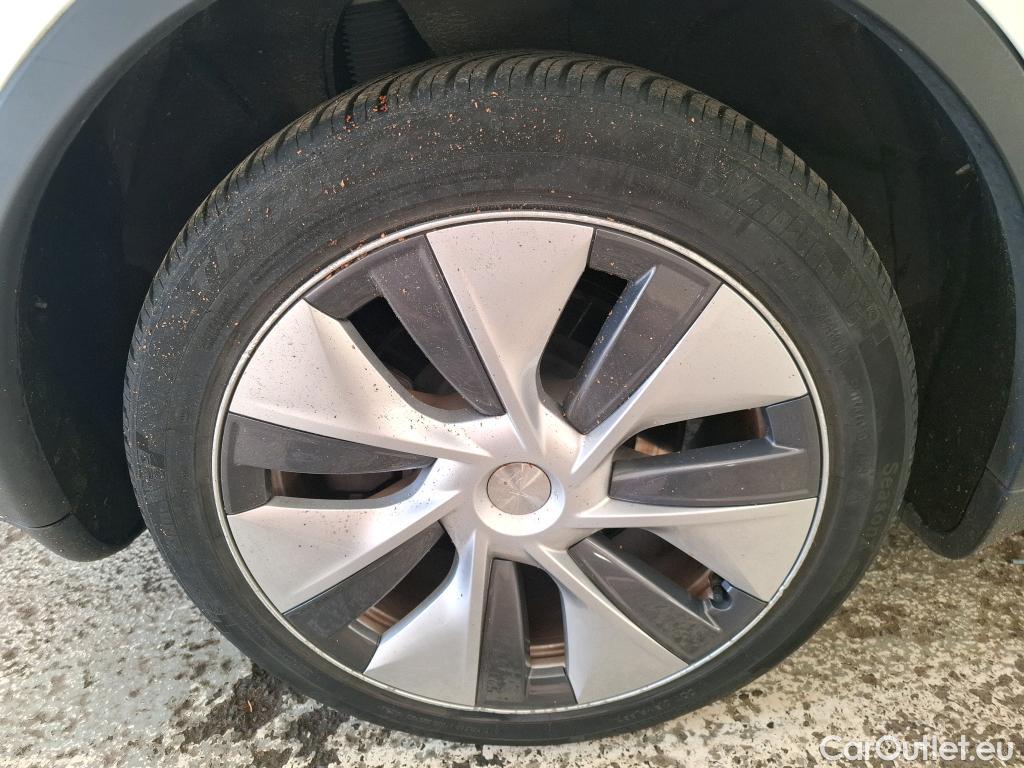 Tesla  Model Y TESLA  / 2020 / 5P / SUV Long Range Dual Motor AWD #11