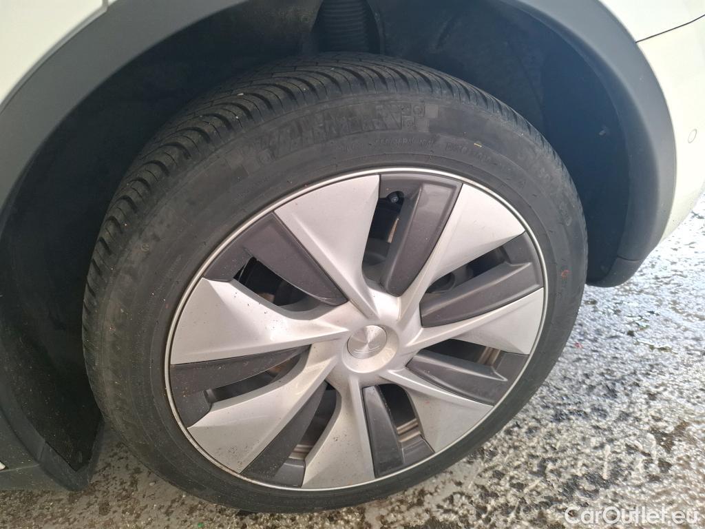  Tesla  Model Y TESLA  / 2020 / 5P / SUV Long Range Dual Motor AWD #6