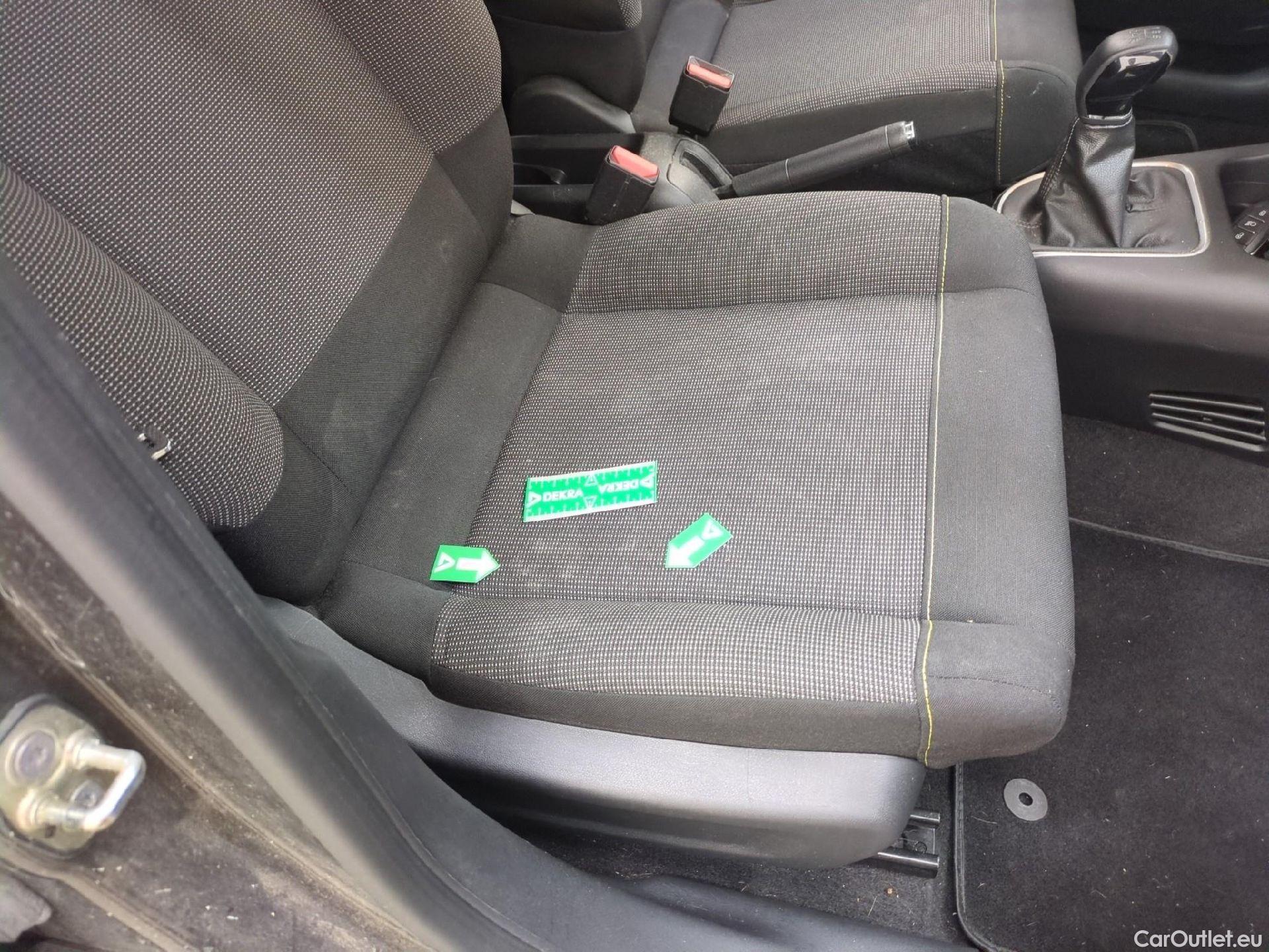  Citroen  C3  Max 1.2 PureTech 80CV BVM5 6E #19
