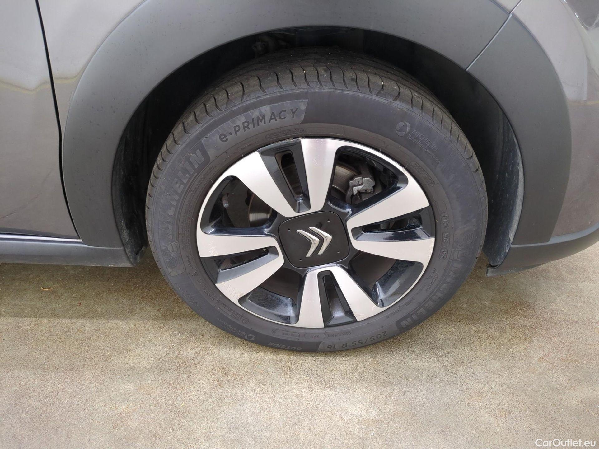  Citroen  C3  Max 1.2 PureTech 80CV BVM5 6E #9