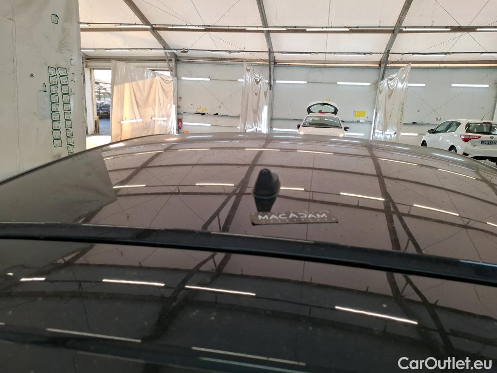  Peugeot  208  Allure Business 1.5 HDi 100CV BVM6 E6d #40