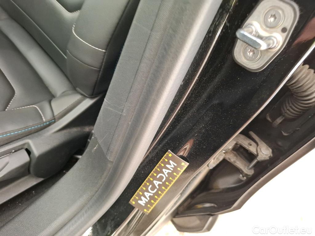  Citroen  C4 CITROEN  X / 2022 / 4P / Berline PureTech 130 S&S EAT8 Shine #7
