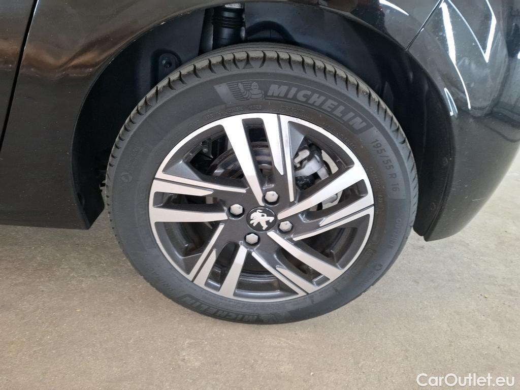  Peugeot  208  Allure Business 1.5 HDi 100CV BVM6 E6d #32