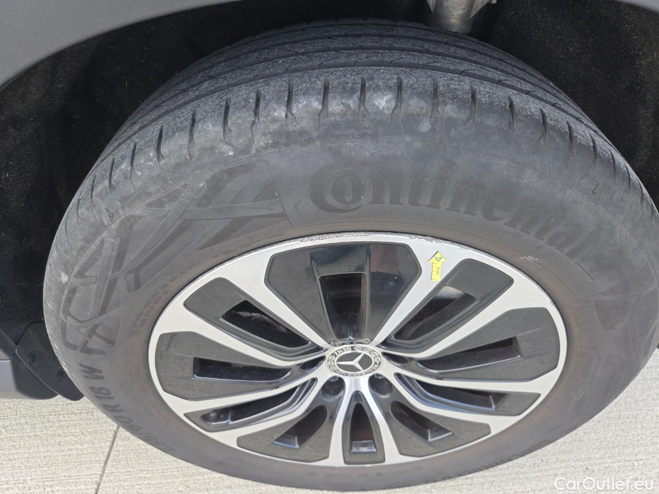  Mercedes  GLC  200 4MATIC #26