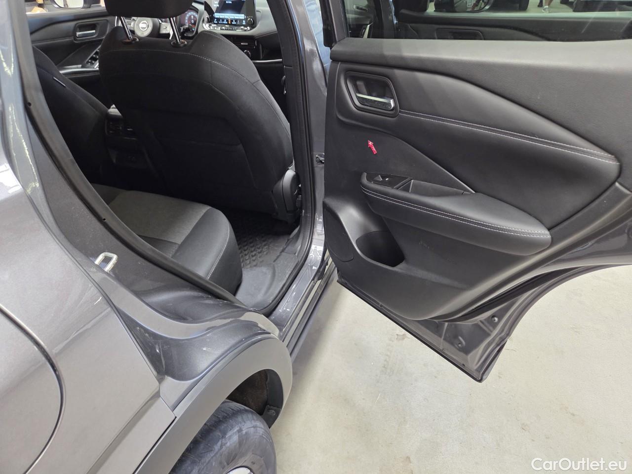  Nissan  Qashqai 1.3 156CP mild-hybr 4WD N-Connecta X-Tr #48