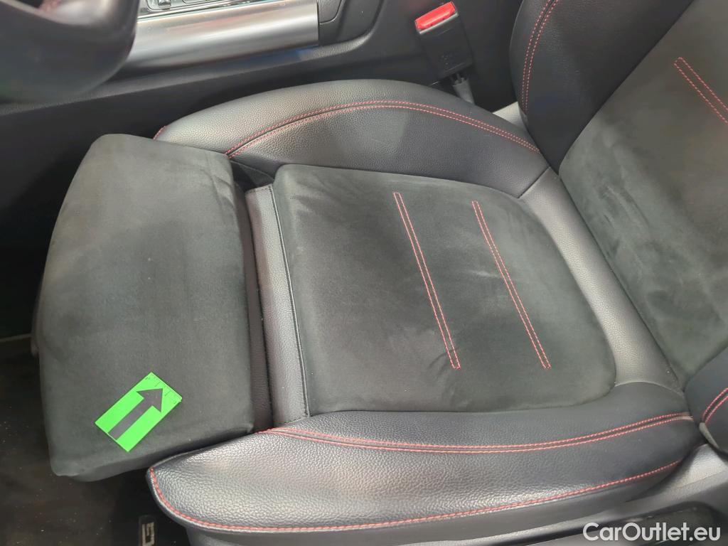  Mercedes  GLA  200 d 4MATIC #28