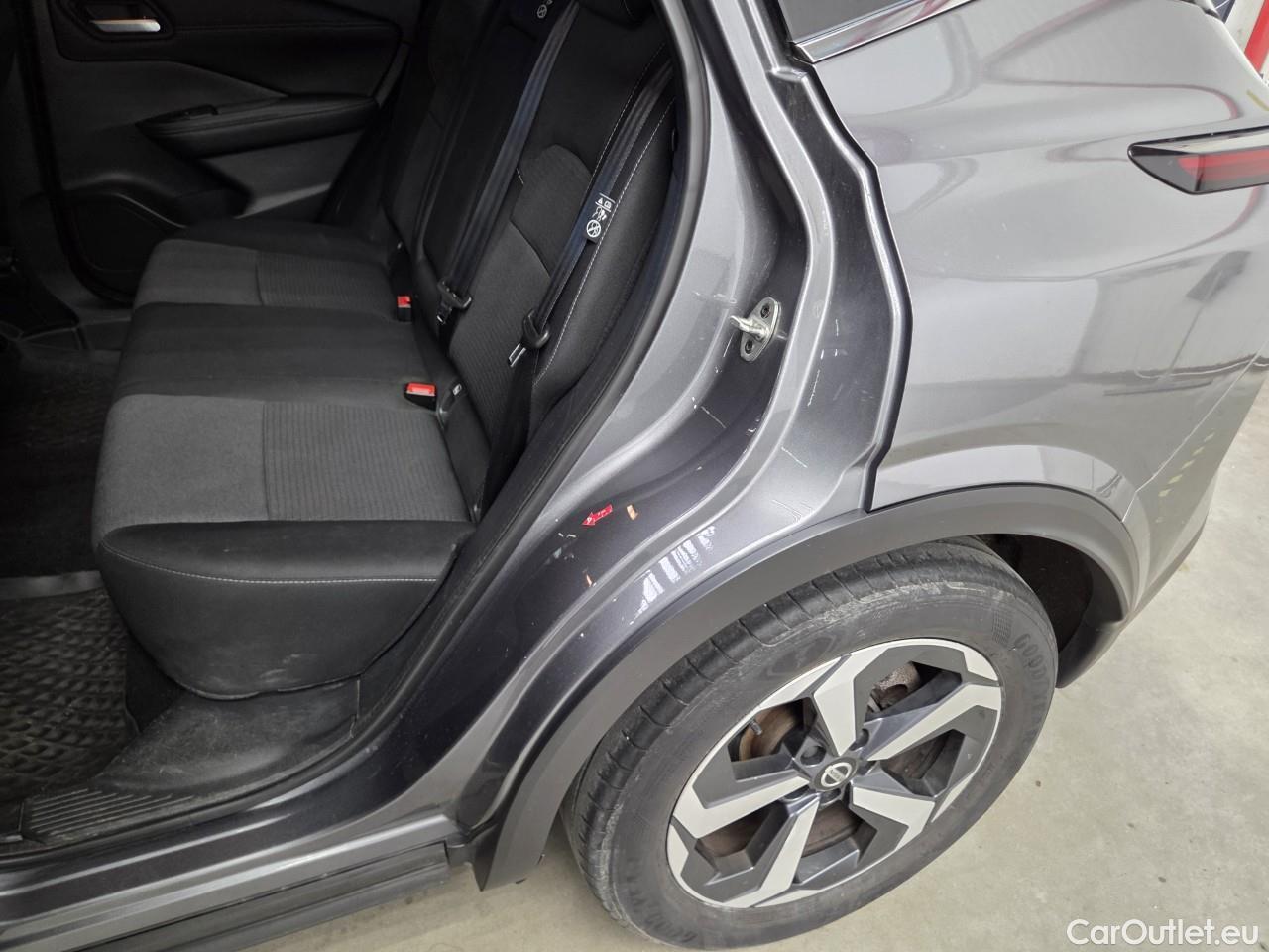  Nissan  Qashqai 1.3 156CP mild-hybr 4WD N-Connecta X-Tr #29