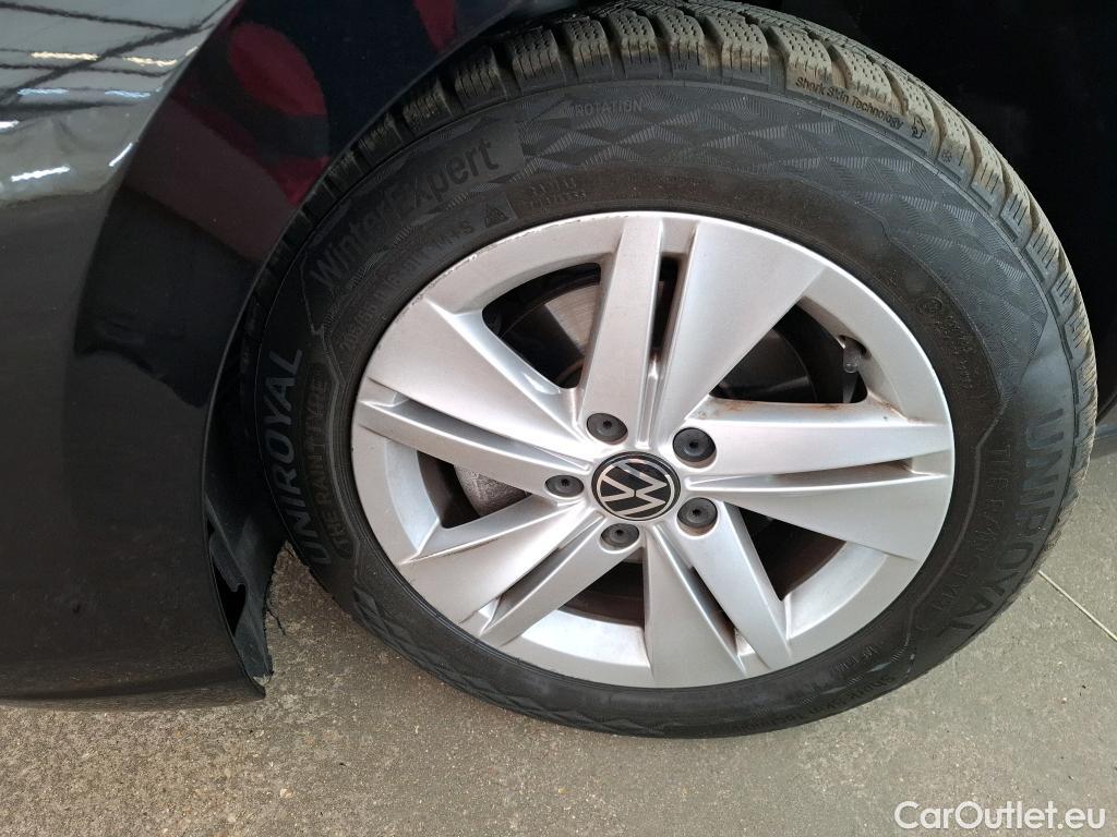  Volkswagen  Golf  VIII Berline Life Plus 2.0 TDI 115CV BVA7 E6d #2